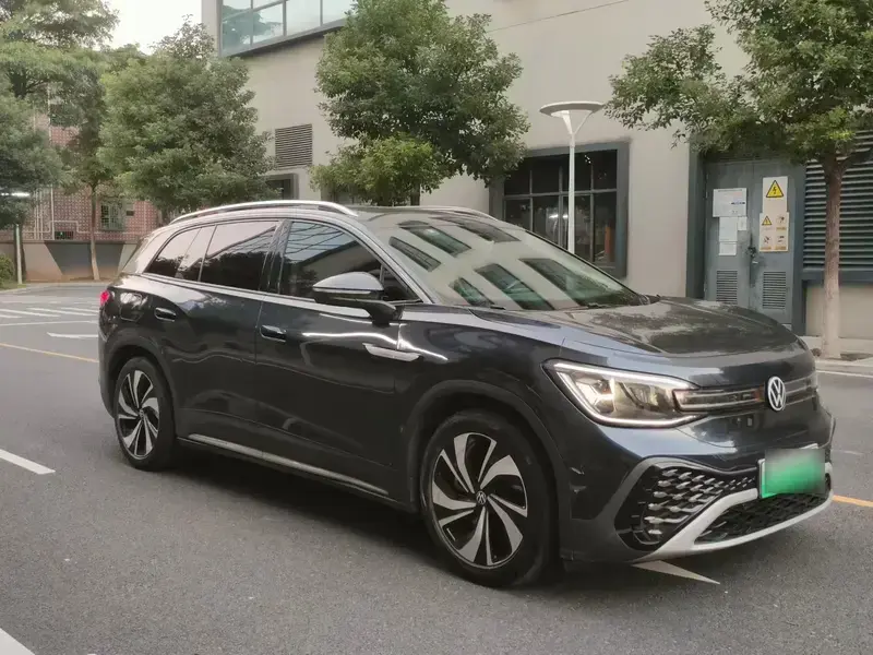 2021 Volkswagen ID.6 с пробегом 56 000 км