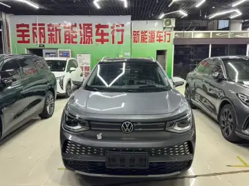 2021 Volkswagen ID.6 с пробегом 60 000 км