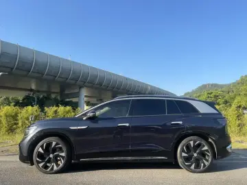 2021 Volkswagen ID.6 с пробегом 57 000 км