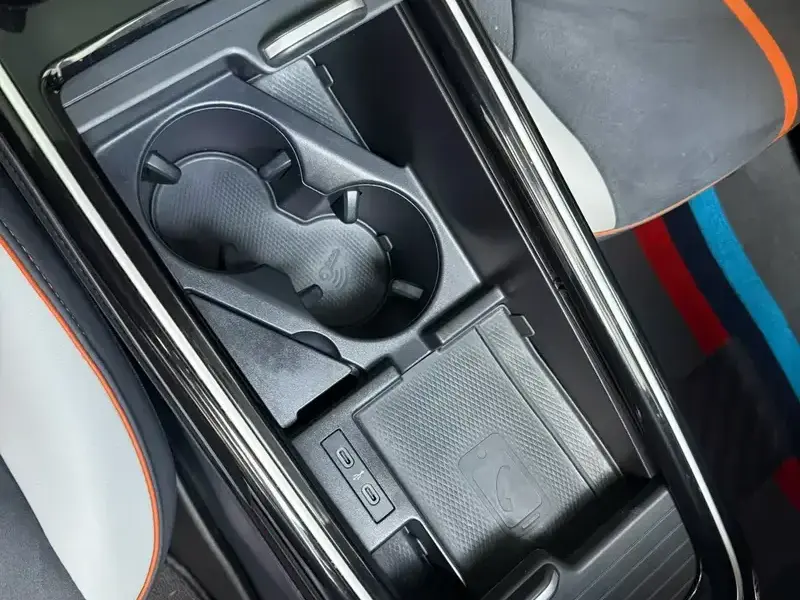 2022 Volkswagen ID.6 с пробегом 89 000 км