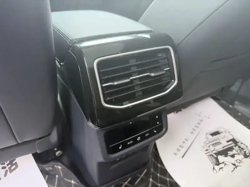 2022 Volkswagen ID.6 с пробегом 55 000 км