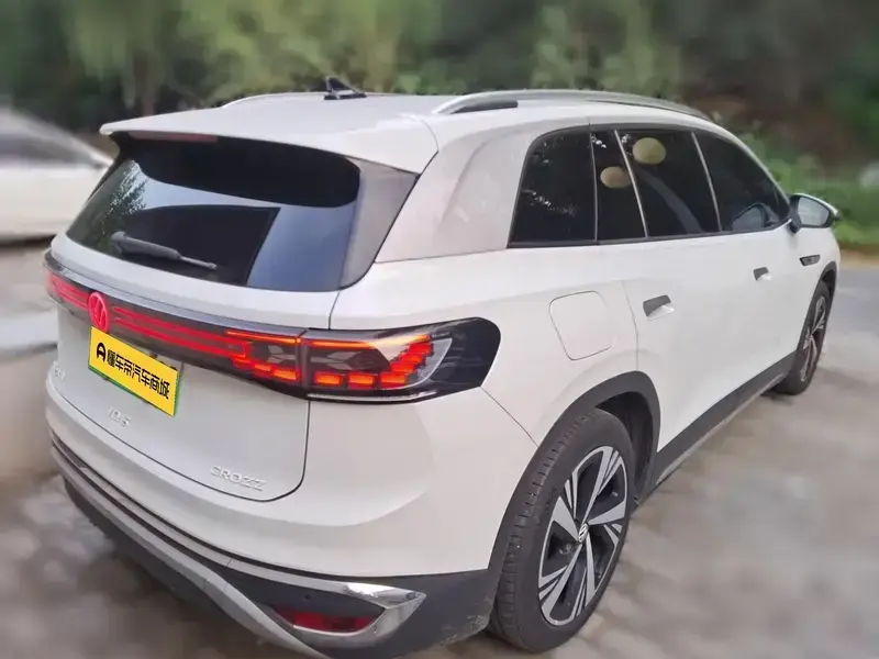 2021 Volkswagen ID.6 с пробегом 76 400 км