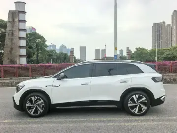 2021 Volkswagen ID.6 с пробегом 70 000 км