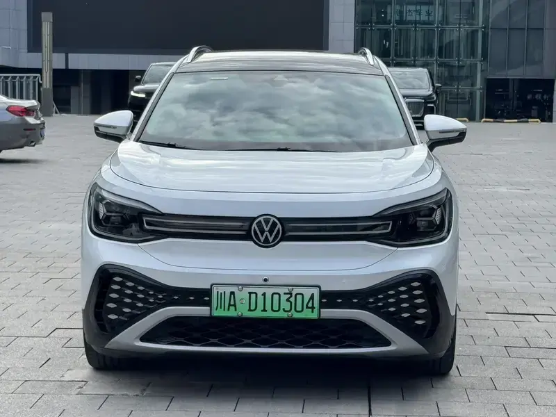 2021 Volkswagen ID.6 с пробегом 62 000 км