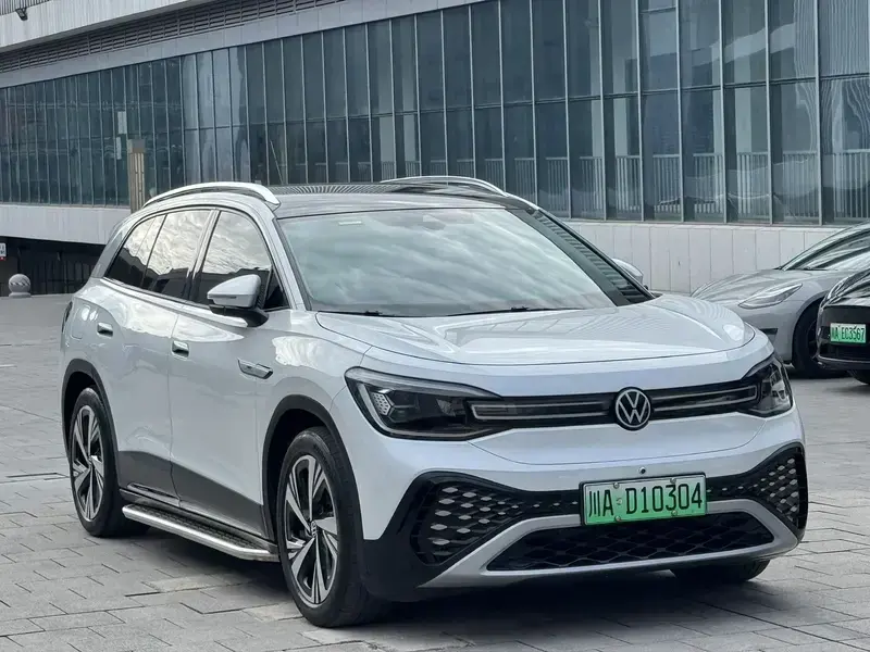 2021 Volkswagen ID.6 с пробегом 62 000 км