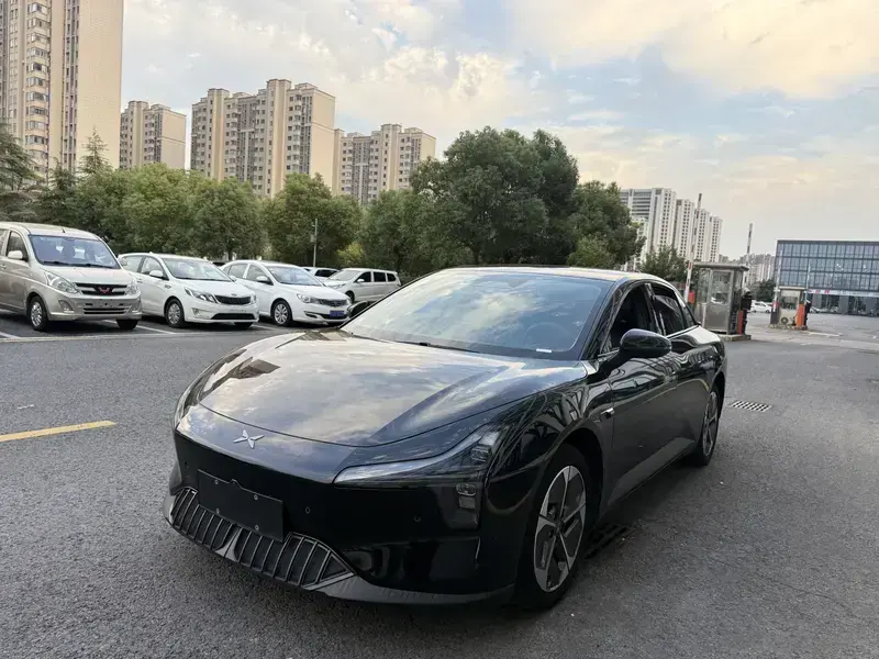 2025 Xpeng Mona M03 с пробегом 124 700 км