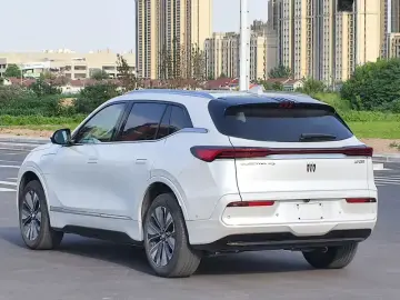 2025 Buick Electra E5 с пробегом 19 000 км