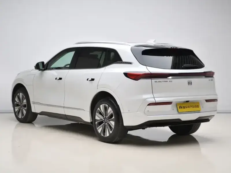 2025 Buick Electra E5 с пробегом 7 600 км