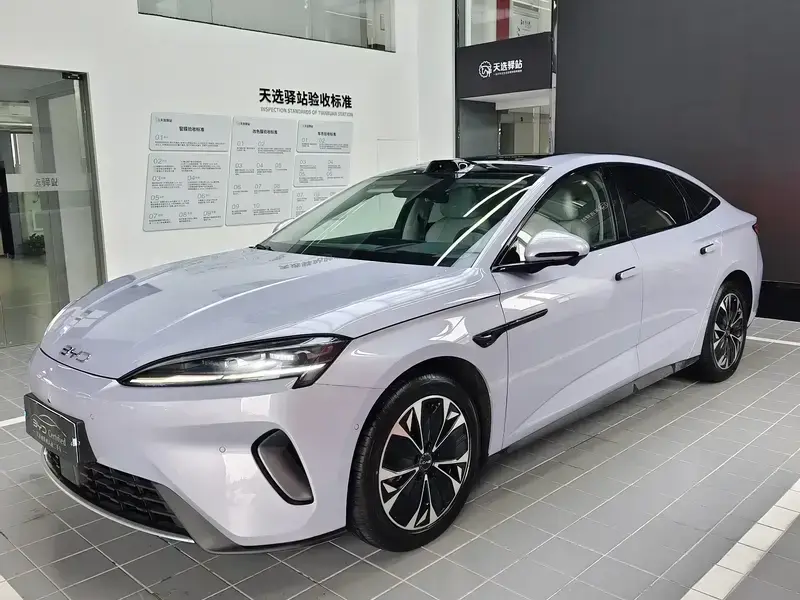 2026 BYD Seal 07 с пробегом 6 500 км