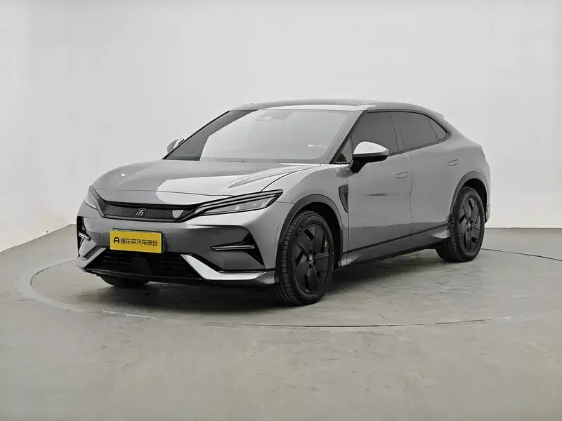 2025 BYD Song L с пробегом 25 200 км