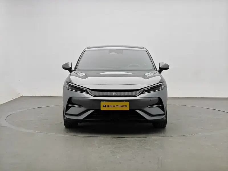 2025 BYD Song L с пробегом 25 200 км