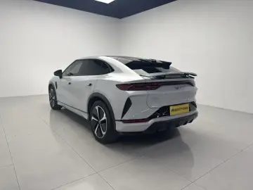 2024 BYD Song L с пробегом 47 100 км