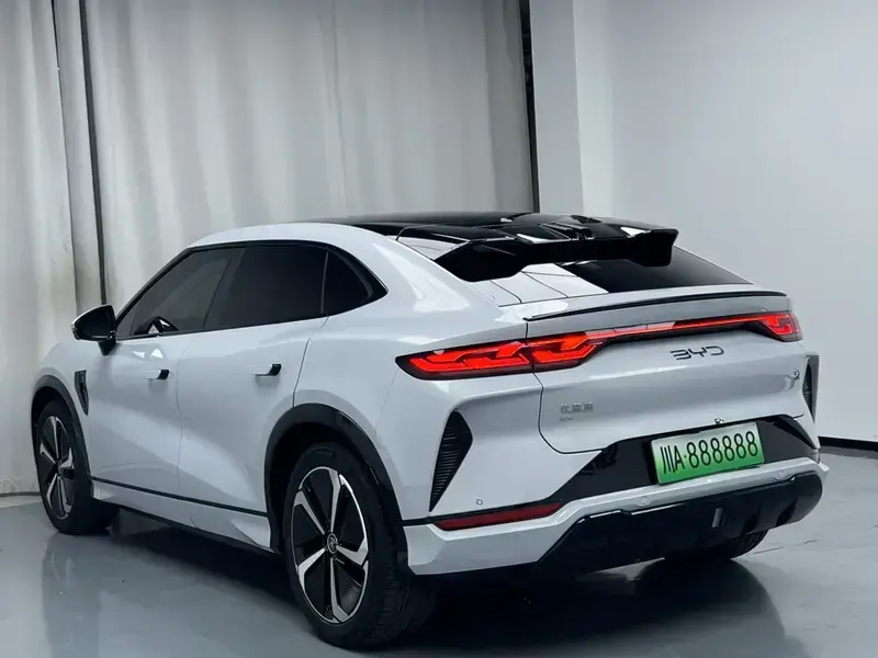2024 BYD Song L с пробегом 50 000 км