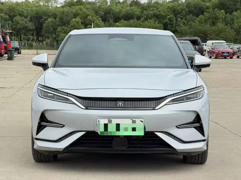 2024 BYD Song L с пробегом 43 000 км