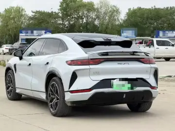 2024 BYD Song L с пробегом 43 000 км