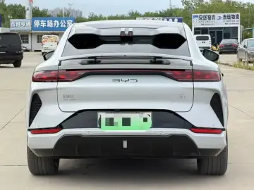 2024 BYD Song L с пробегом 43 000 км