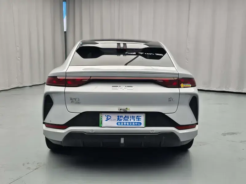 2024 BYD Song L с пробегом 22 000 км