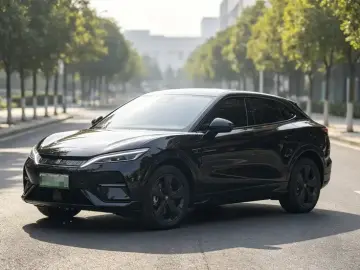 2025 BYD Song L с пробегом 31 000 км