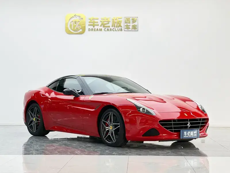 2015 Ferrari California с пробегом 33 000 км