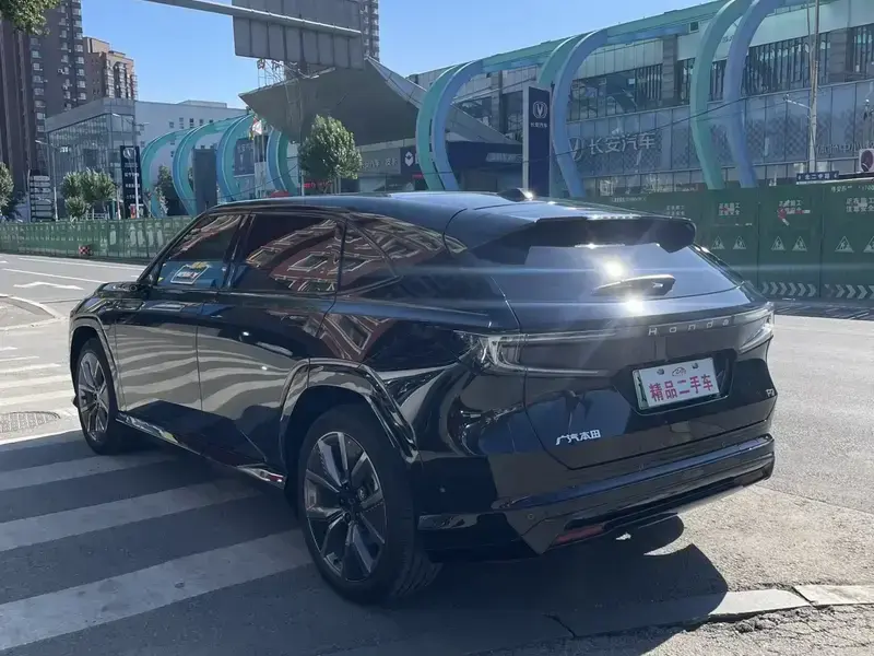 2025 Honda Ye P7 с пробегом 22 000 км