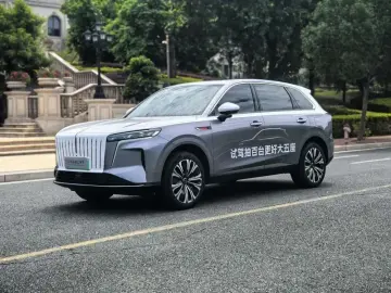 Hongqi HS6