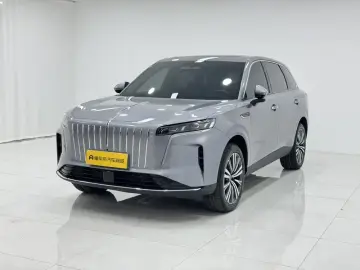 2026 Hongqi HS6 с пробегом 16 400 км