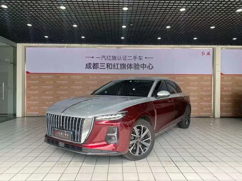 2025 Hongqi H5 с пробегом 31 000 км