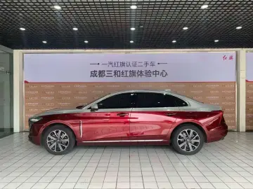 2025 Hongqi H5 с пробегом 31 000 км