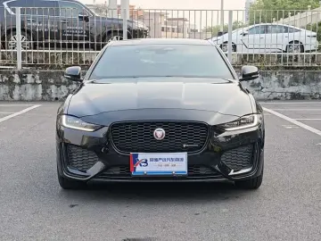 2021 Jaguar XE с пробегом 57 000 км