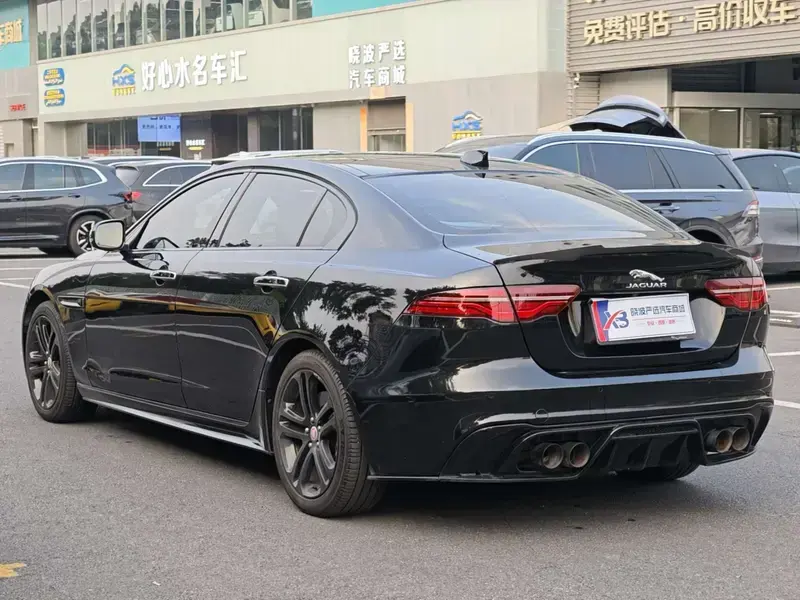 2021 Jaguar XE с пробегом 57 000 км