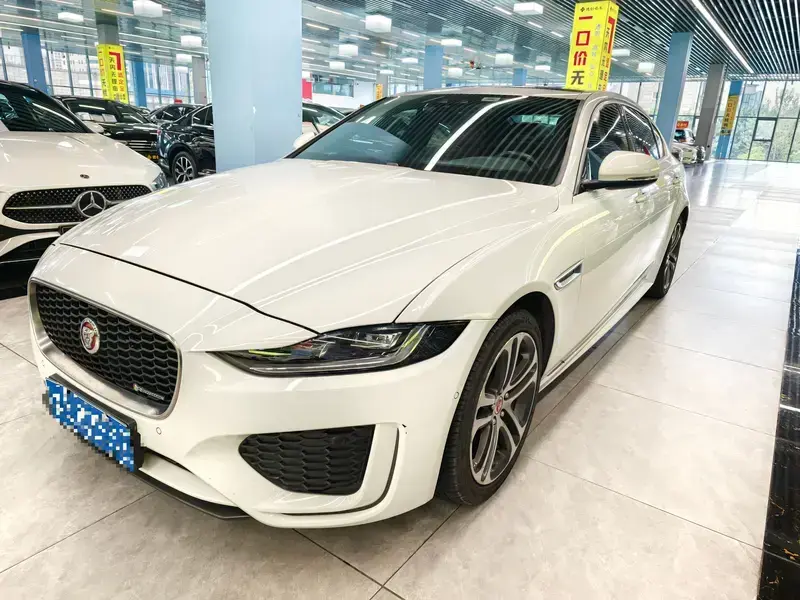 2021 Jaguar XE с пробегом 69 000 км
