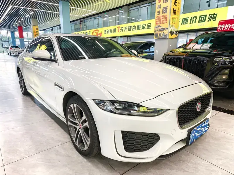 2021 Jaguar XE с пробегом 69 000 км