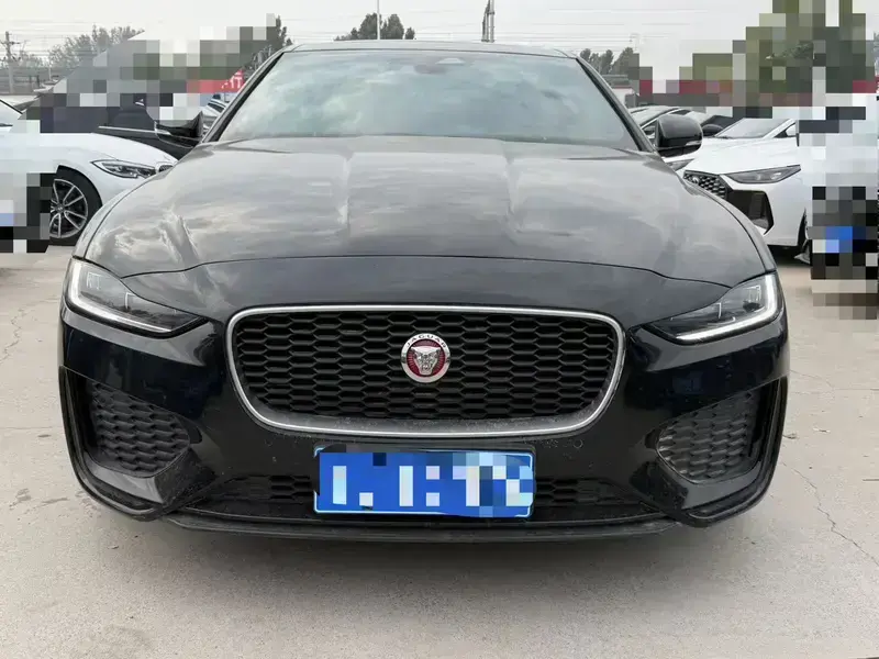 2024 Jaguar XE с пробегом 28 300 км