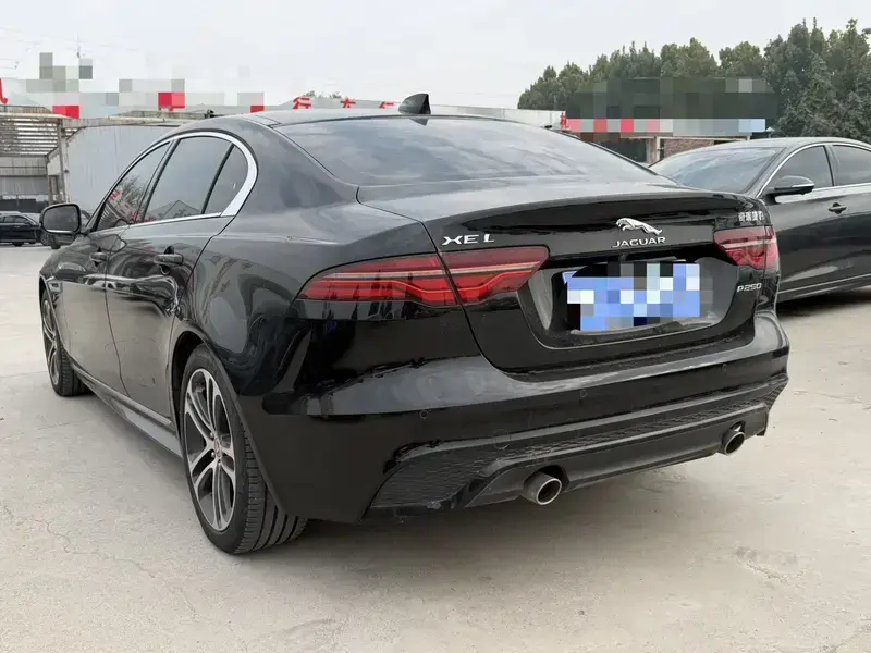 2024 Jaguar XE с пробегом 28 300 км