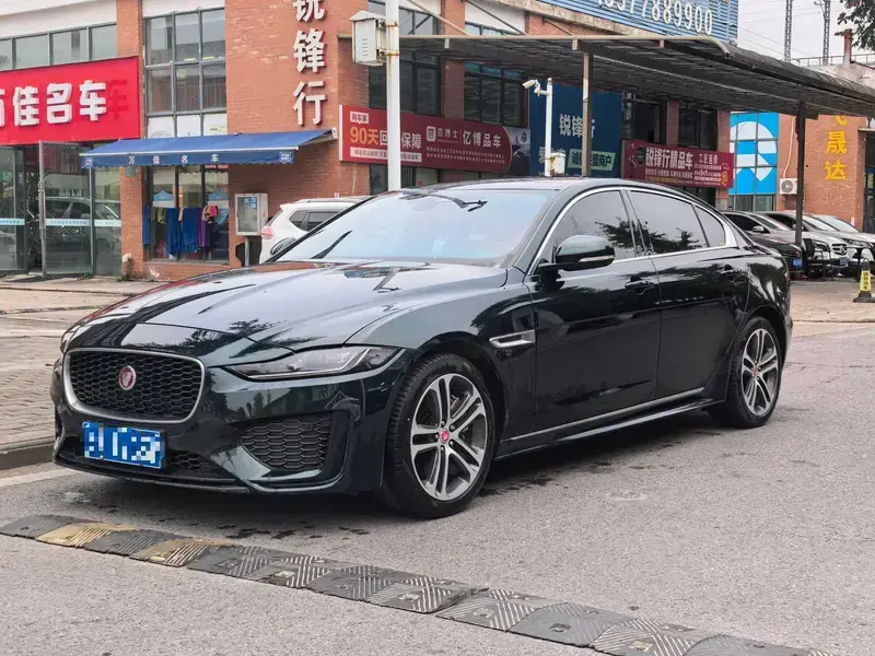 2024 Jaguar XE с пробегом 36 000 км