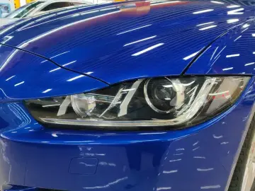 2019 Jaguar XE с пробегом 32 000 км