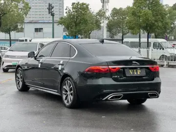 2023 Jaguar XF с пробегом 61 000 км