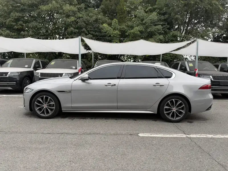 2023 Jaguar XF с пробегом 46 000 км