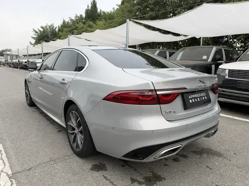 2023 Jaguar XF с пробегом 46 000 км