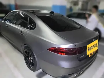 2022 Jaguar XF с пробегом 54 800 км