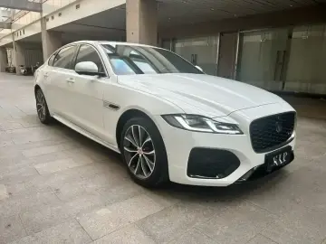 2021 Jaguar XF с пробегом 75 000 км