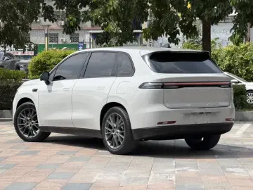 2024 Leapmotor C10 с пробегом 62 000 км