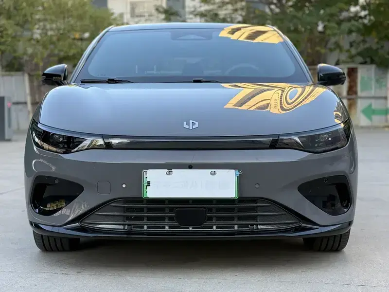 2026 Leapmotor B05 (Lafa 5) с пробегом 7 000 км