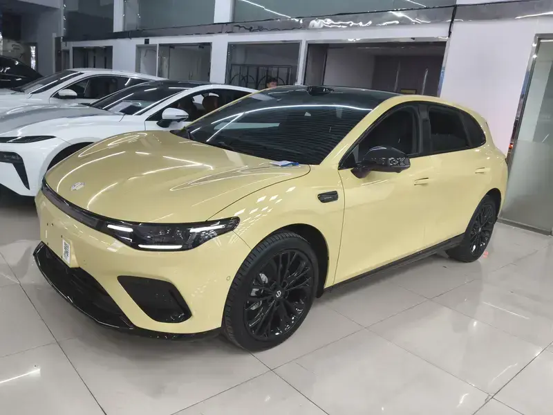 2026 Leapmotor B05 (Lafa 5) с пробегом 21 000 км
