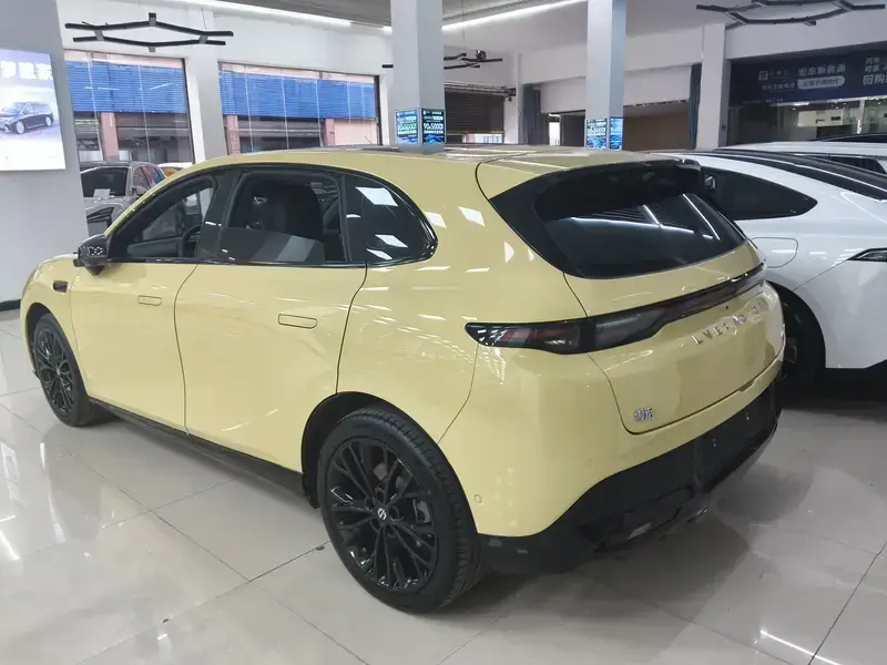 2026 Leapmotor B05 (Lafa 5) с пробегом 21 000 км