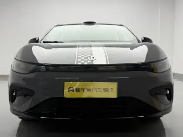 2026 Leapmotor B05 (Lafa 5) с пробегом 10 600 км