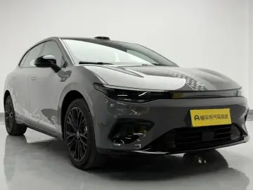 2026 Leapmotor B05 (Lafa 5) с пробегом 10 600 км