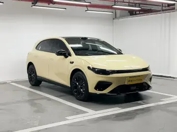 2026 Leapmotor B05 (Lafa 5) с пробегом 6 000 км