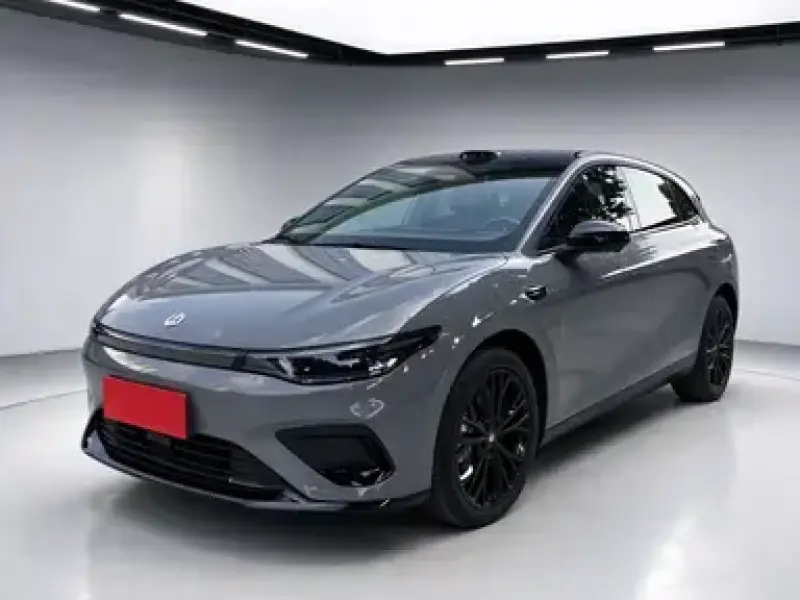 2026 Leapmotor B05 (Lafa 5) с пробегом 9 000 км