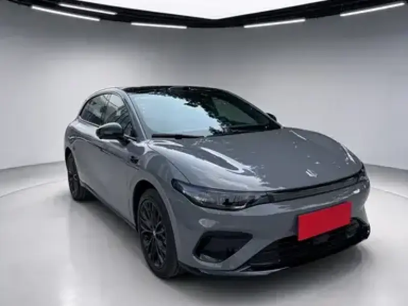 2026 Leapmotor B05 (Lafa 5) с пробегом 9 000 км